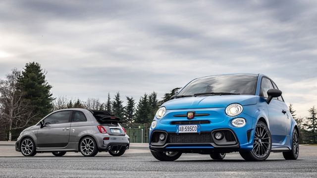 Dán phim cách nhiệt cho xe Abarth